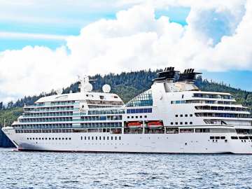 cruise ship in Alaska
